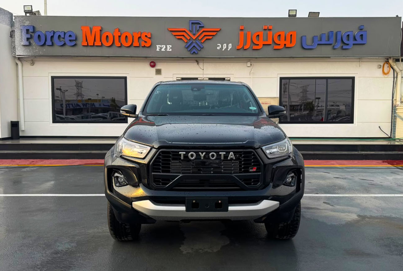 Hilux GR SPORT . 2.8L . Inline-4 . Automatic . Diesel