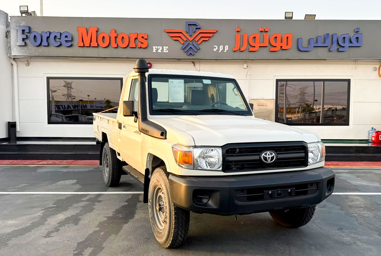 LC 79 . SC . 4.2L . Inline-6 . Manual . Diesel thumbnail 2
