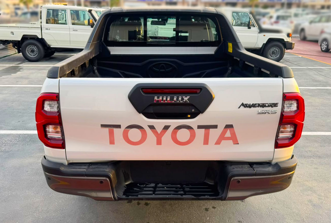 Toyota Hilux Adventure . 2.8L . Inline-4 . Automatic . Diesel thumbnail 5