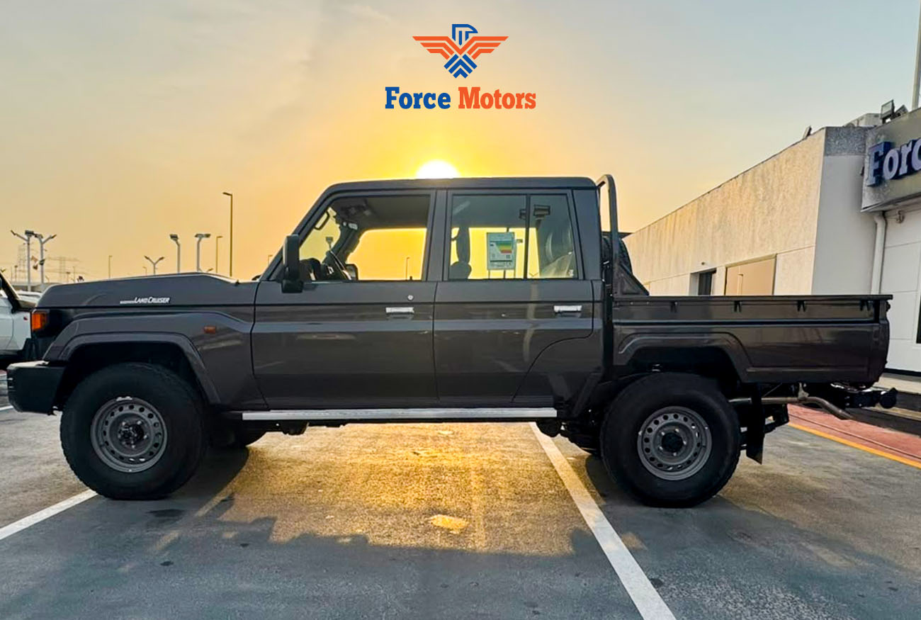 LC 79 LX . 2.8L . Inline-4 . Automatic . Diesel thumbnail 2